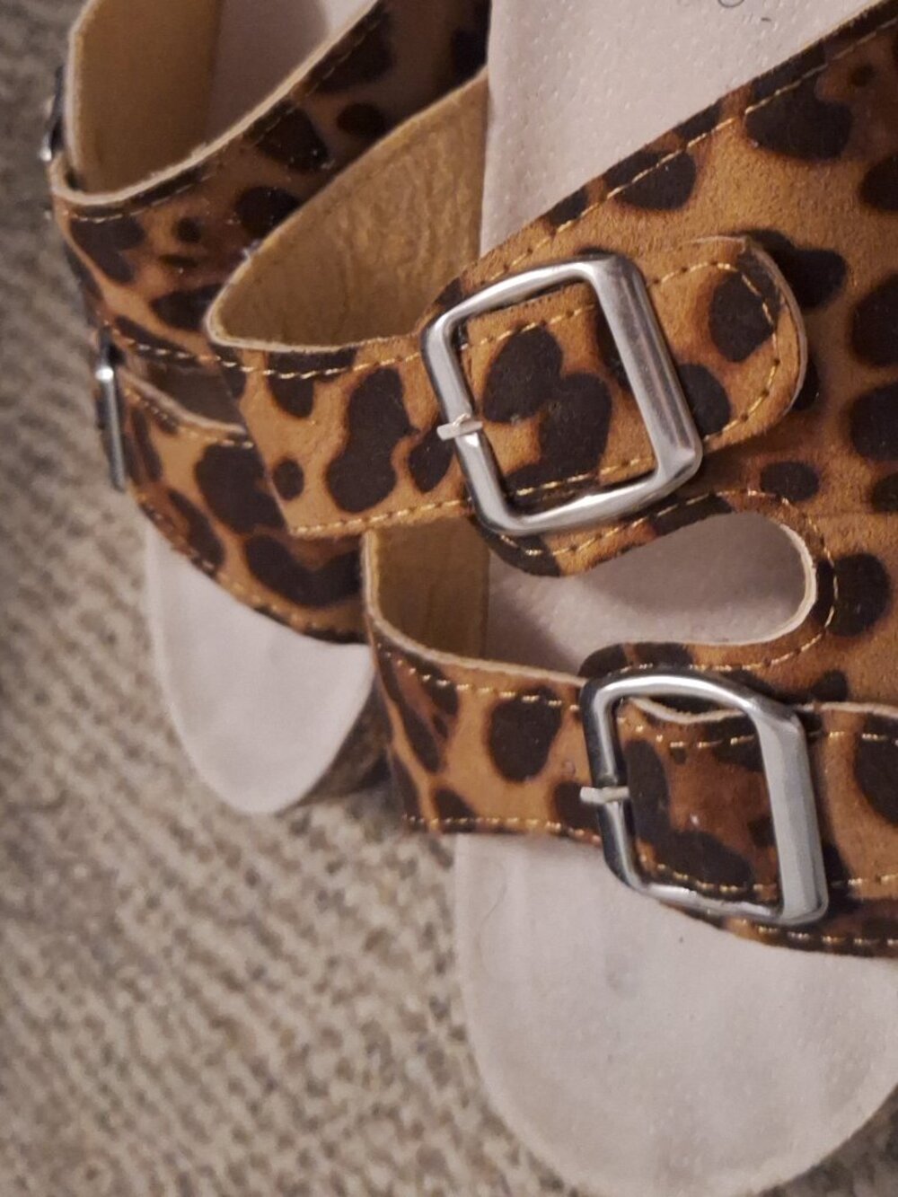 Slide sandals